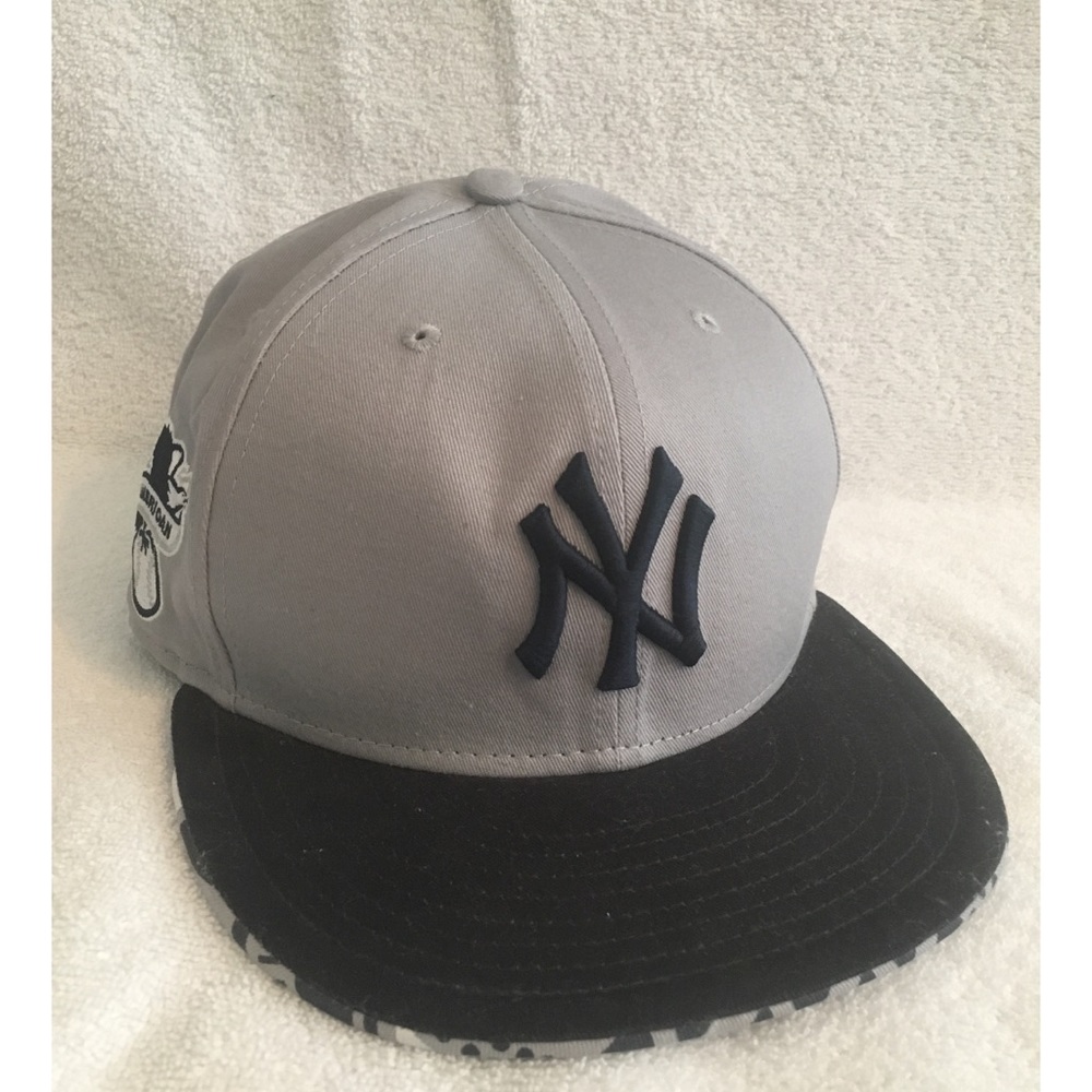 NY Yankees Hat (NWOT)